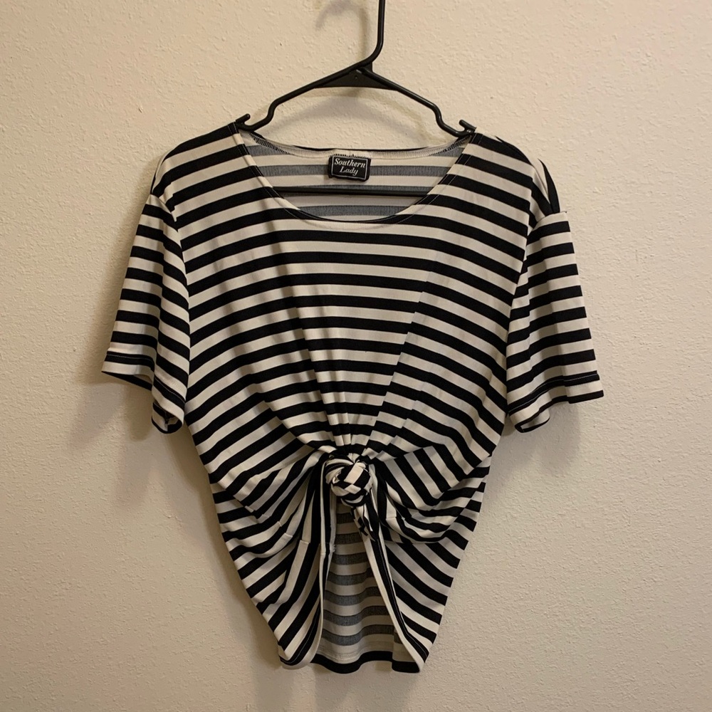 Vintage black and white striped shirt size L